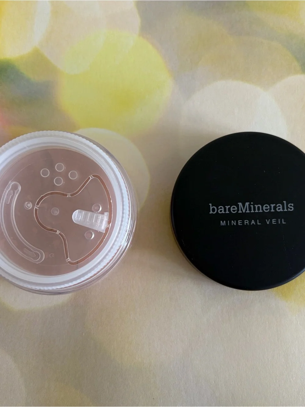 bareMinerals Tinted Mineral Veil - 9g - tinted setting powder